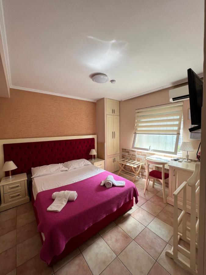 Bujtina Shqiptare Hotell Tiranë Eksteriør bilde