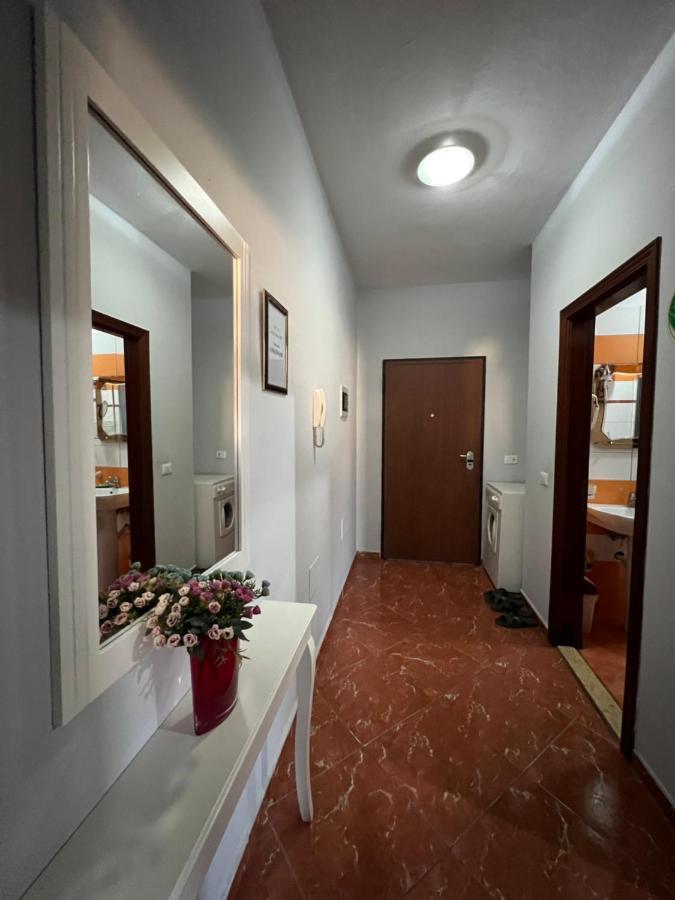 Bujtina Shqiptare Hotell Tiranë Eksteriør bilde